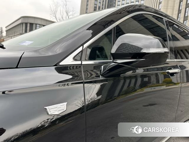 Cadillac XT6 id 4221217 из Китая 19