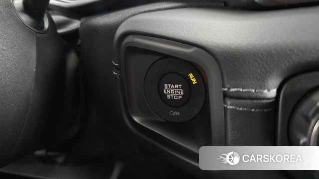 Jeep Wrangler (JL) id 4584162 из Кореи 19
