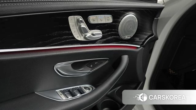 Mercedes-Benz E-Class W213 id 4670351 из Кореи 19