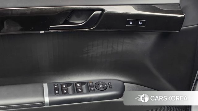 Hyundai Grandeur Hybrid (GN7) id 4548796 из Кореи 19