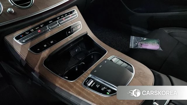 Mercedes-Benz E-Class W213 id 4292399 из Кореи 19