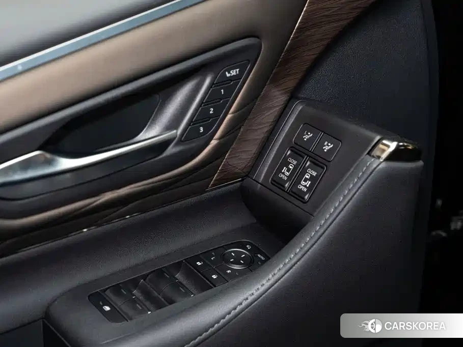 Toyota Vellfire id 4583822 из Китая 19