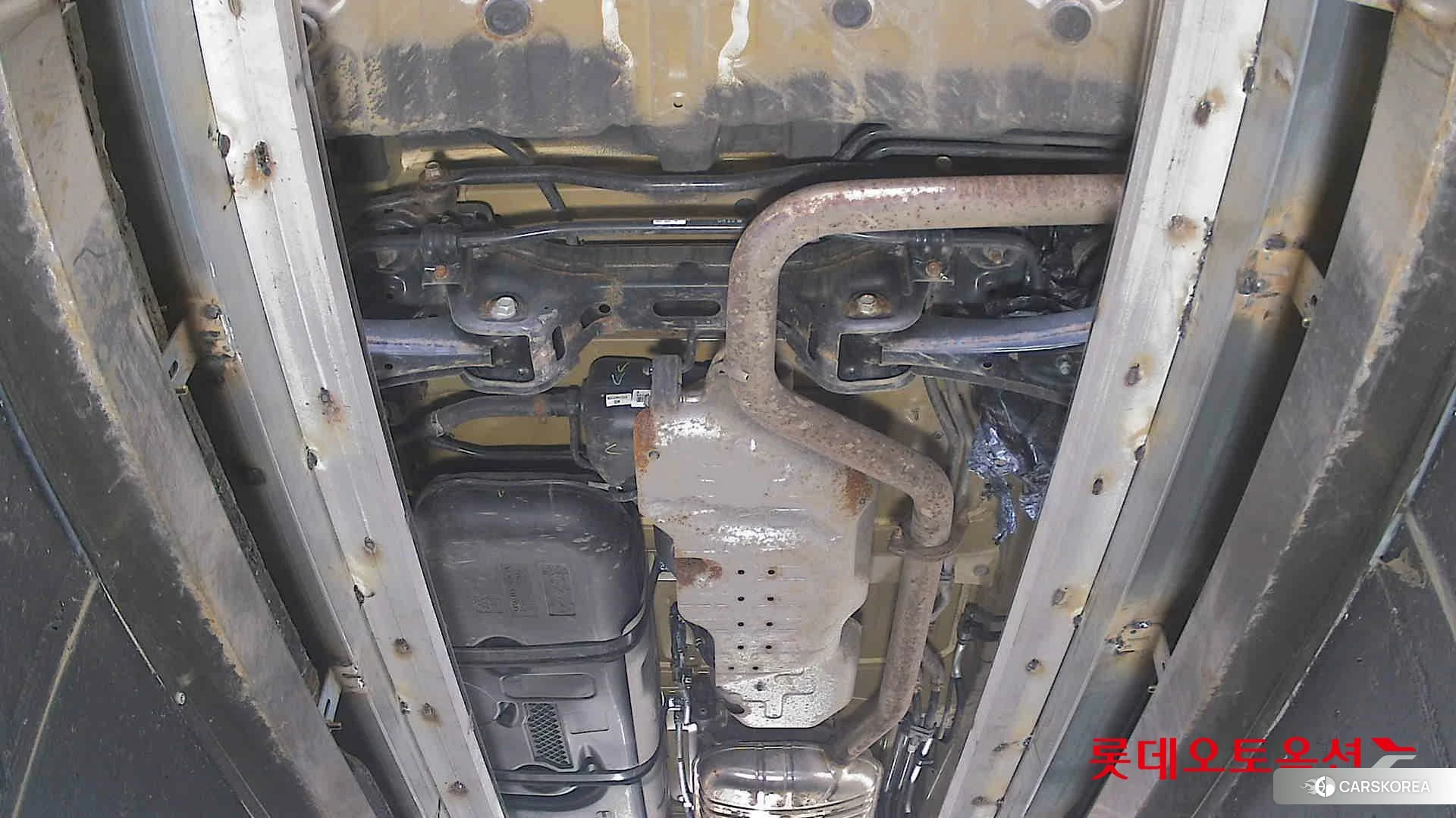 Kia Carnival id 3882157 из Кореи 19