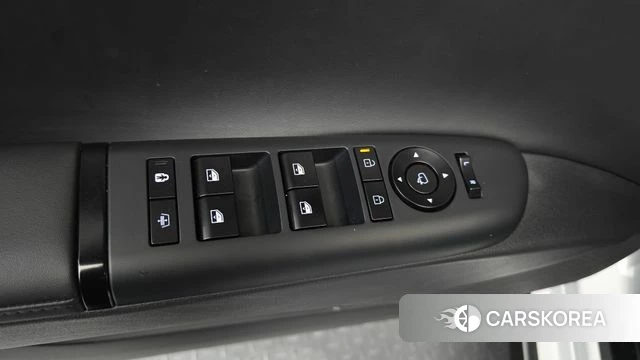 Hyundai Grandeur Hybrid (GN7) id 4863265 из Кореи 19