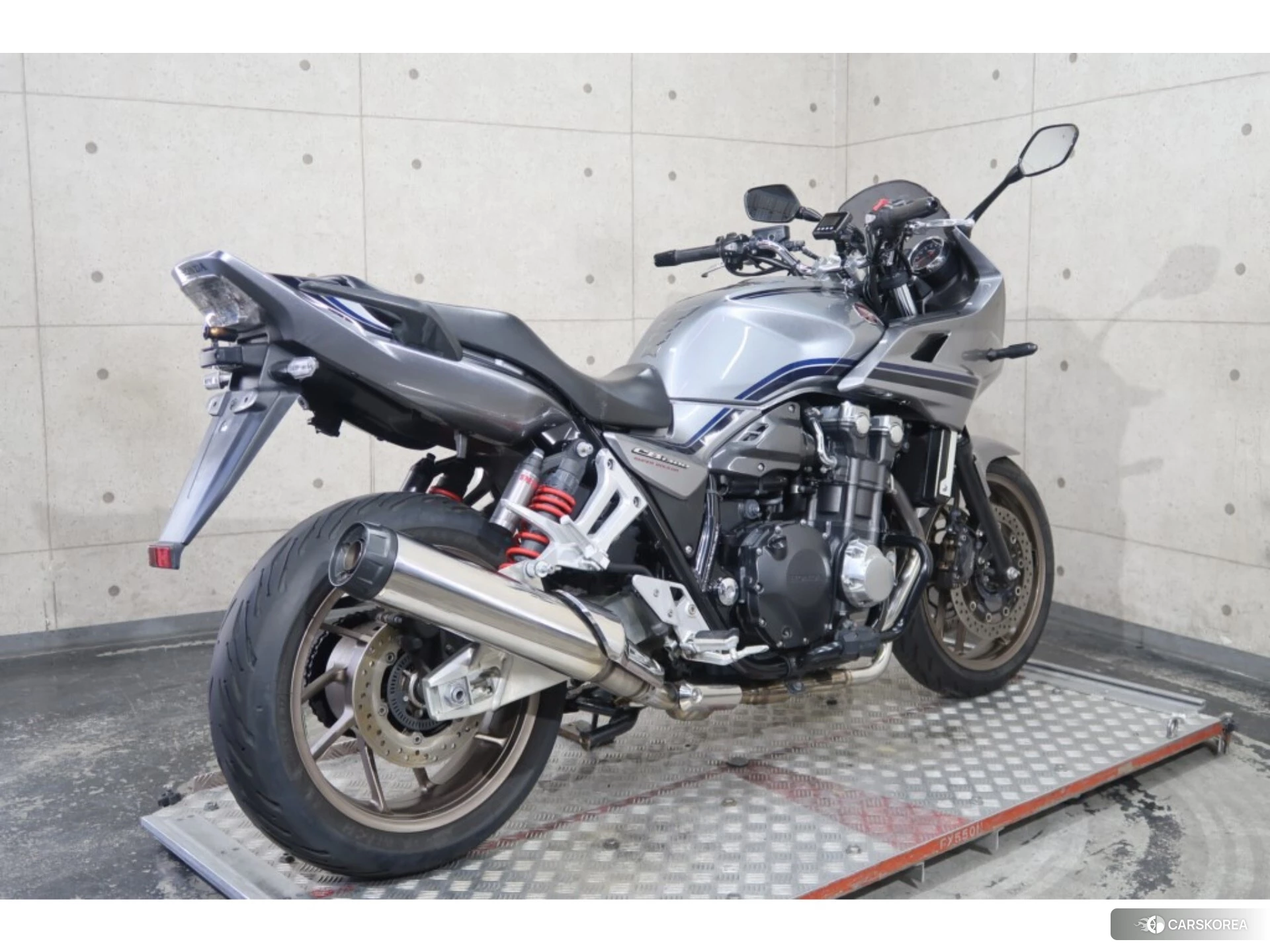 Honda CB1300SF BOLDOR ABS id 4184875 из Японии 19