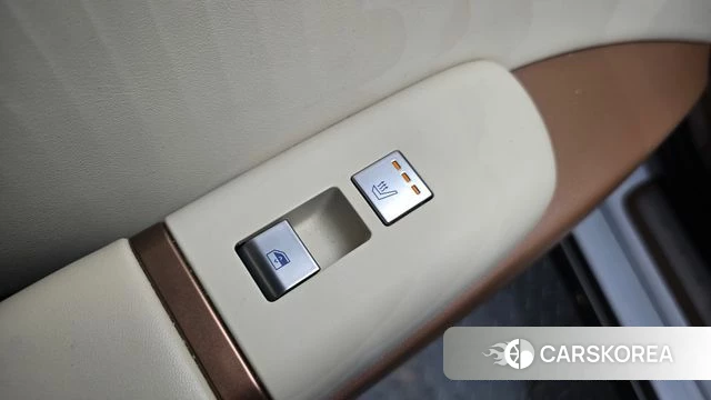 Hyundai Grandeur Hybrid (GN7) id 4488768 из Кореи 19