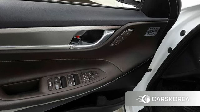 Hyundai The New Grandeur IG Hybrid id 4250293 из Кореи 19