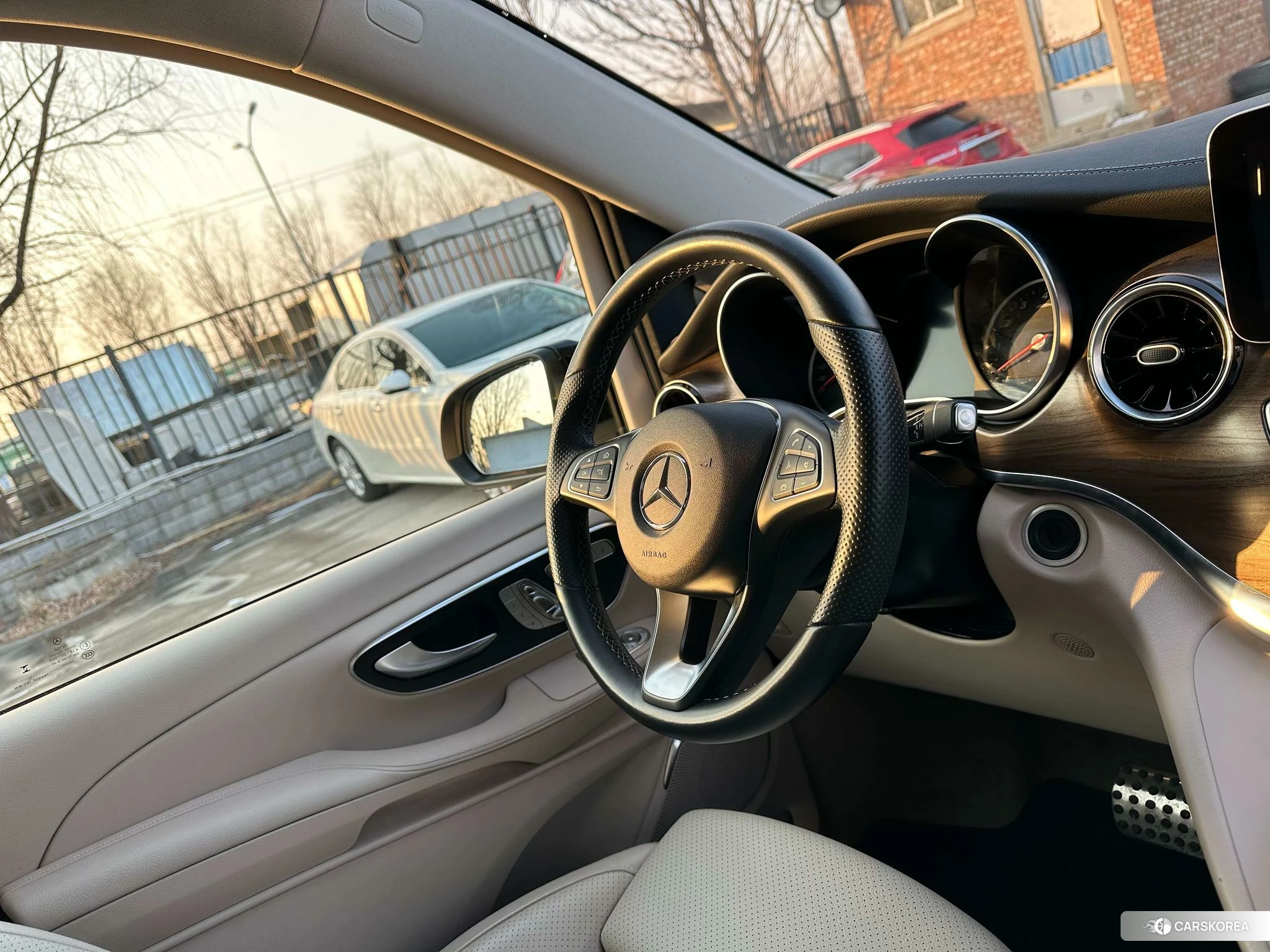 Mercedes-Benz V-class id 4486627 из Китая 19