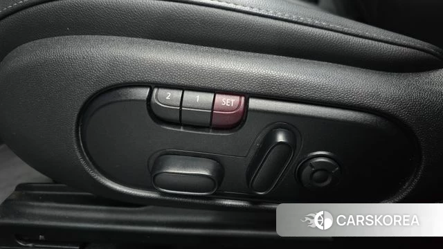 Mini Cooper D Countryman id 4188471 из Кореи 19