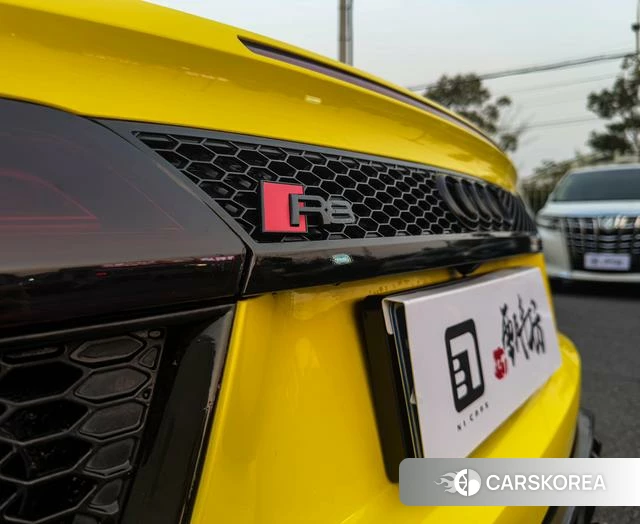 Audi R8 id 4240648 из Китая 19