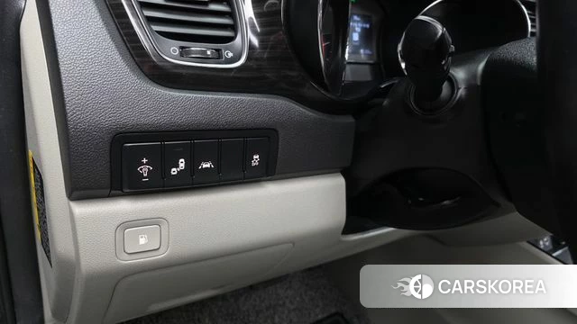 Kia The New Carnival id 4573987 из Кореи 19