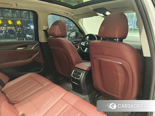 BMW X3 id 4277116 из Китая 19
