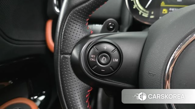 Mini Cooper S Countryman id 4303989 из Кореи 19