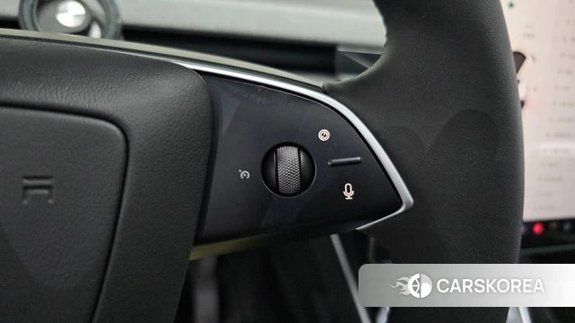 Tesla Model Y id 4200741 из Кореи 19