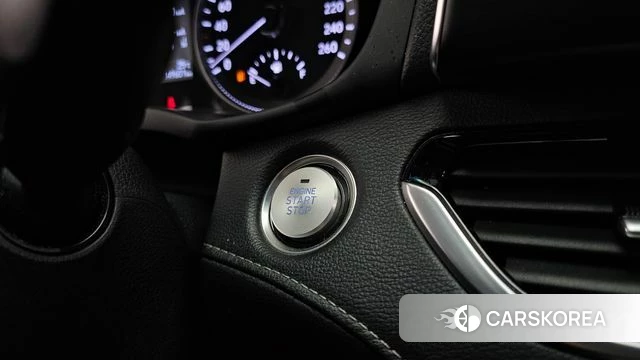 Hyundai Grandeur IG id 4502391 из Кореи 19