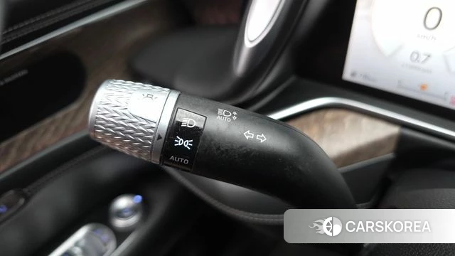 Genesis G90 (RS4) id 4500736 из Кореи 19