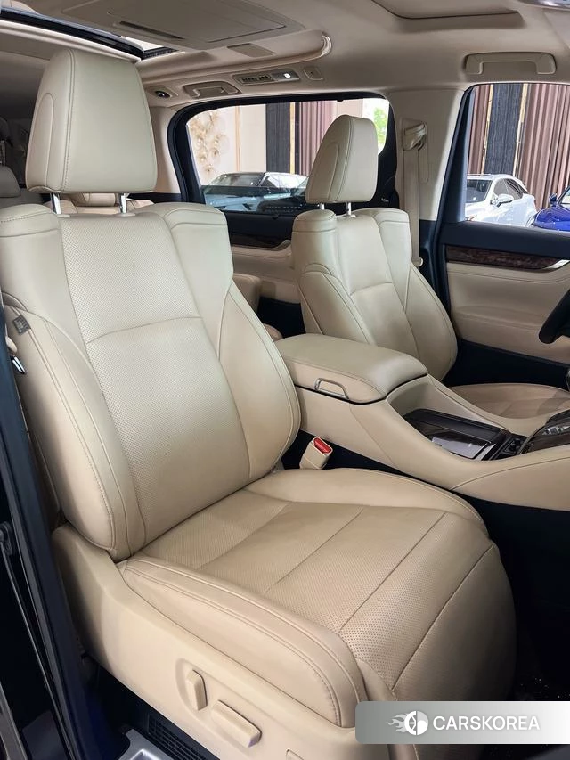 Toyota Elfa id 4321288 из Китая 19