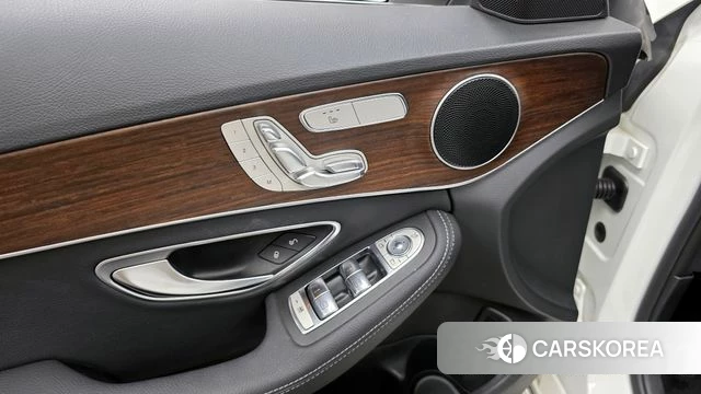 Mercedes-Benz C-Class W205 id 4410506 из Кореи 19