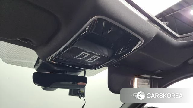 Land Rover Range Rover Velar id 4693662 из Кореи 19