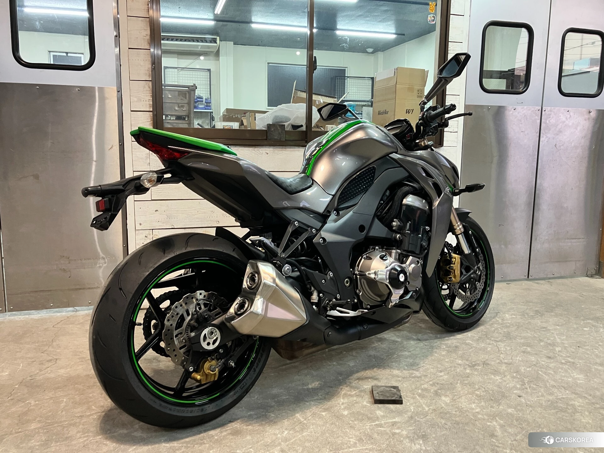 Kawasaki Z1000 id 4348018 из Японии 19