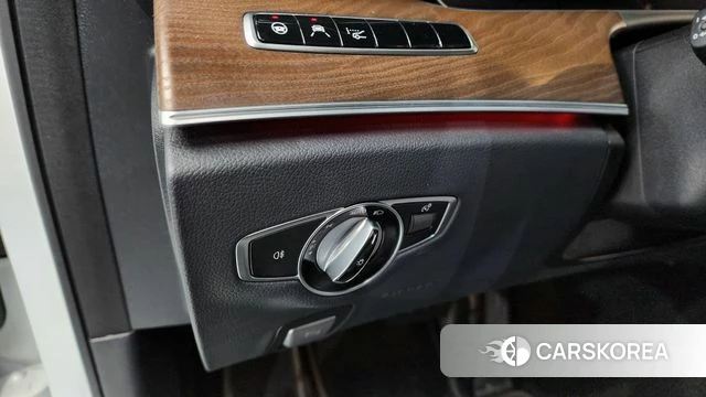 Mercedes-Benz E-Class W213 id 4770127 из Кореи 18