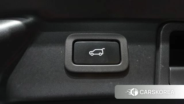 Land Rover Range Rover Velar id 4632947 из Кореи 19
