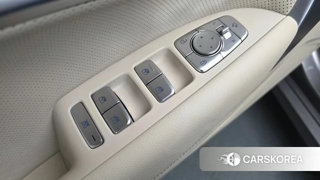 Genesis The New G70 id 4382933 из Кореи 19