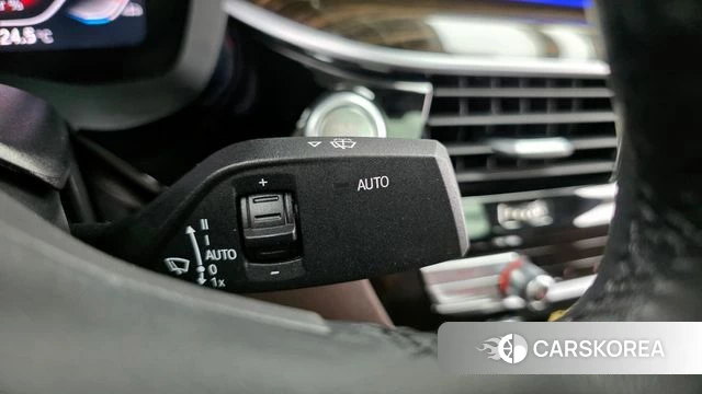 BMW 5 Series (G30) id 4343171 из Кореи 19