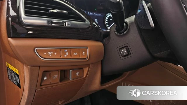 Genesis G90 id 4285184 из Кореи 19