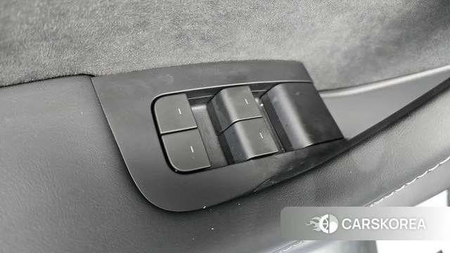 Tesla Model Y id 4834703 из Кореи 19