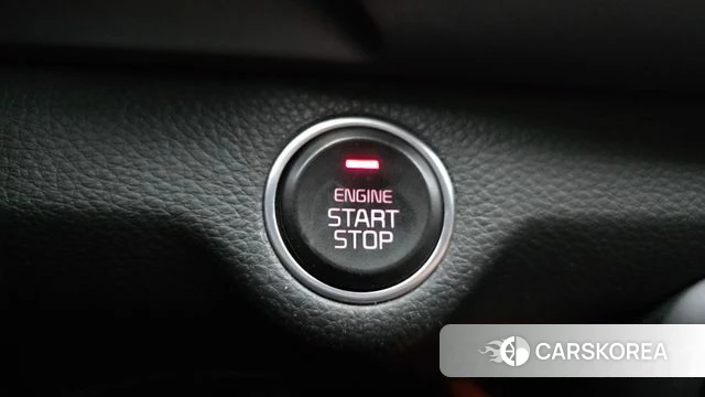Kia Stonic id 4742243 из Кореи 19