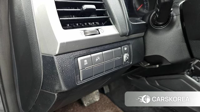 Ssangyong Rexton Sports id 4384807 из Кореи 19