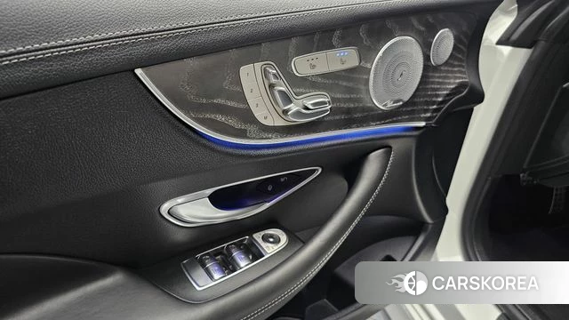 Mercedes-Benz E-Class W213 id 4758827 из Кореи 19