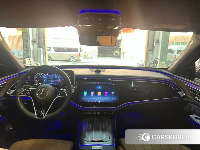 Mercedes-Benz E-class id 4279240 из Китая 19