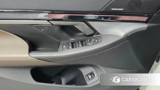 BMW 5 Series (G60) id 4516115 из Кореи 19