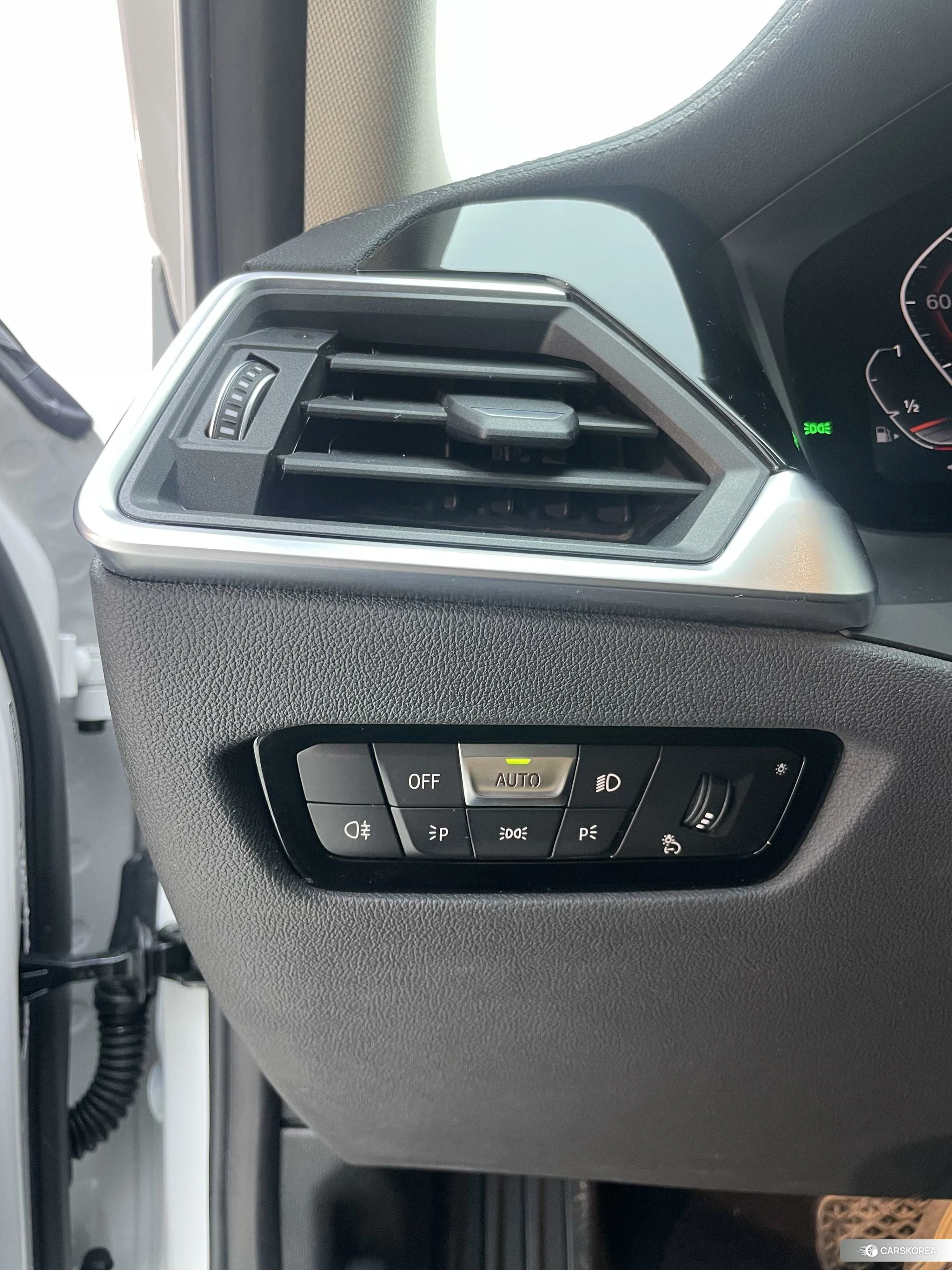 BMW 3 series id 4473997 из Китая 19