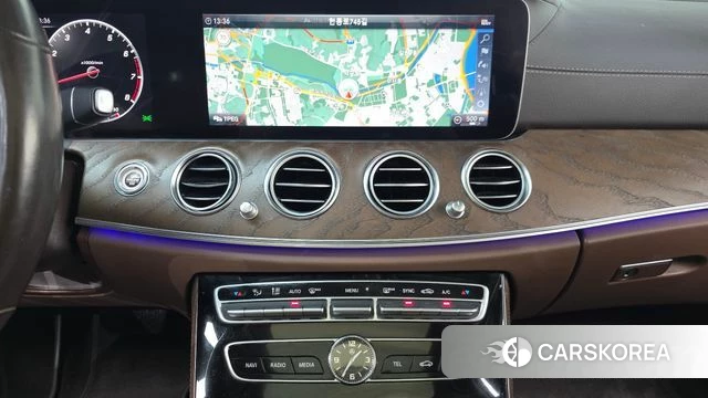 Mercedes-Benz E-Class W213 id 4377866 из Кореи 19
