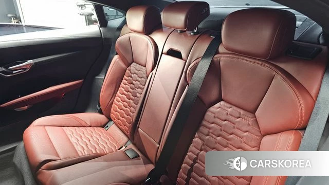 Audi e-Tron GT id 4646346 из Кореи 19