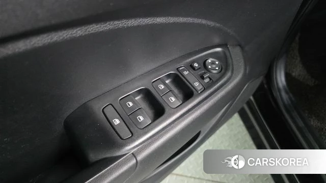 Hyundai Venue id 4304145 из Кореи 19