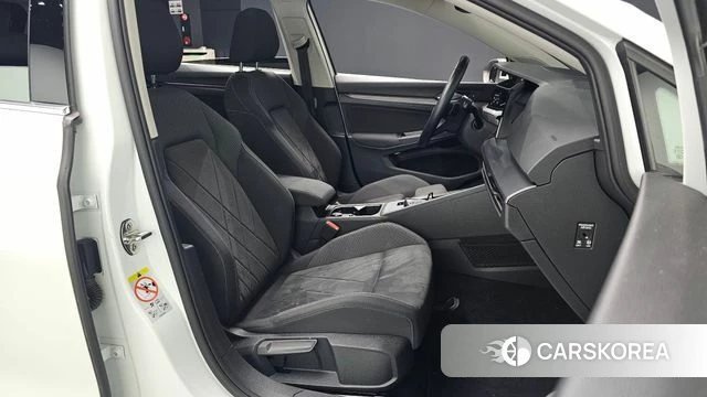 Volkswagen Golf 8th Generation id 4687890 из Кореи 19