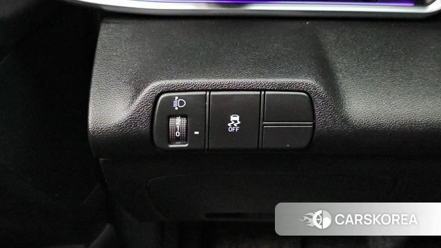 Hyundai The New Avante (CN7) id 4432999 из Кореи 19