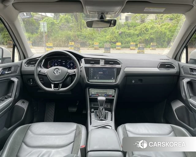 Volkswagen Tiguan L PHEV id 4353773 из Китая 19