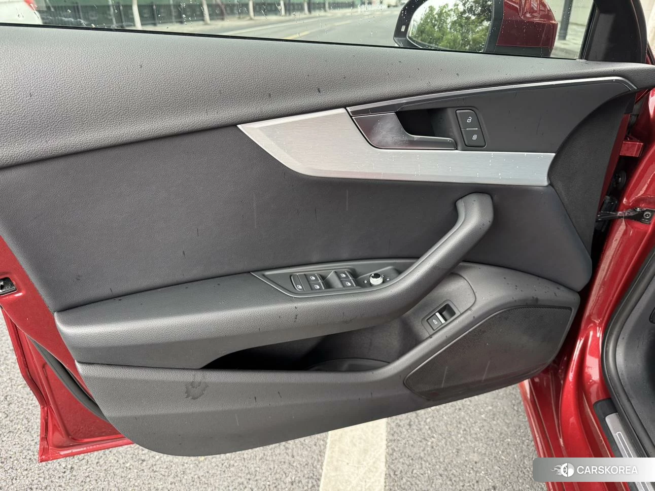 Audi A4L id 4467617 из Китая 19