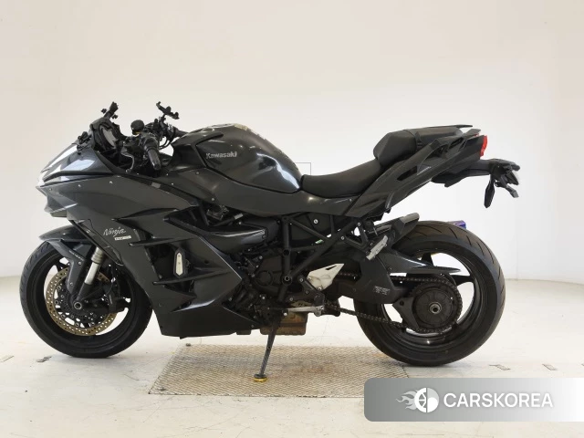 Kawasaki NINJA H2 SX id 3947189 из Японии 18