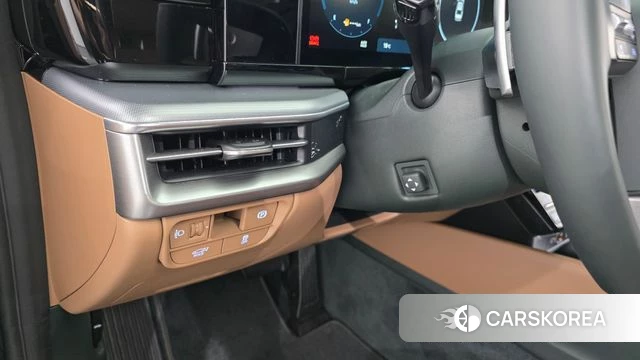 Hyundai Grandeur (GN7) id 4292675 из Кореи 19