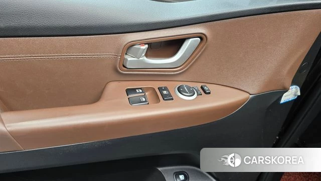 Hyundai The New Grand Starex id 4895700 из Кореи 19