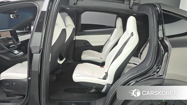 Tesla Model X id 4523826 из Кореи 19