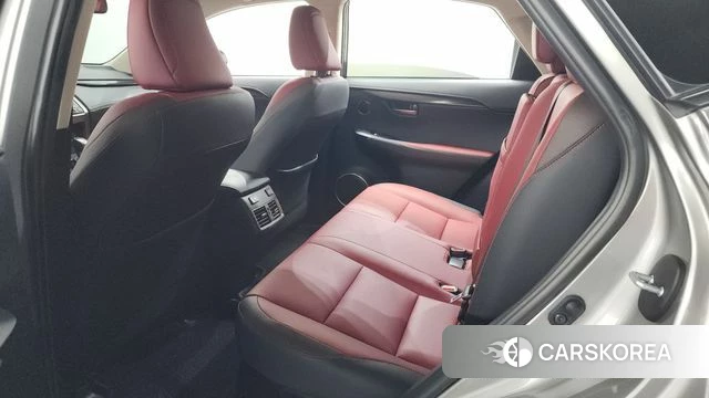 Lexus NX300h id 4638000 из Кореи 19
