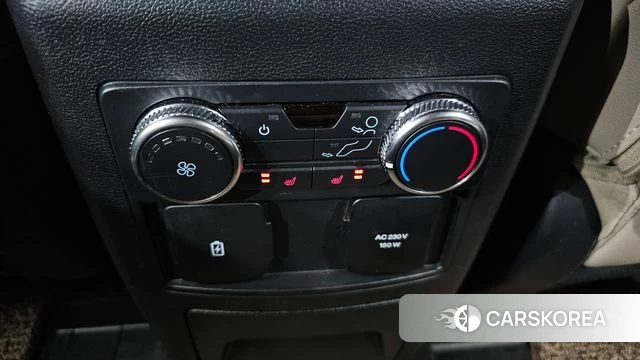Ford Explorer 6th Generation id 4566678 из Кореи 19