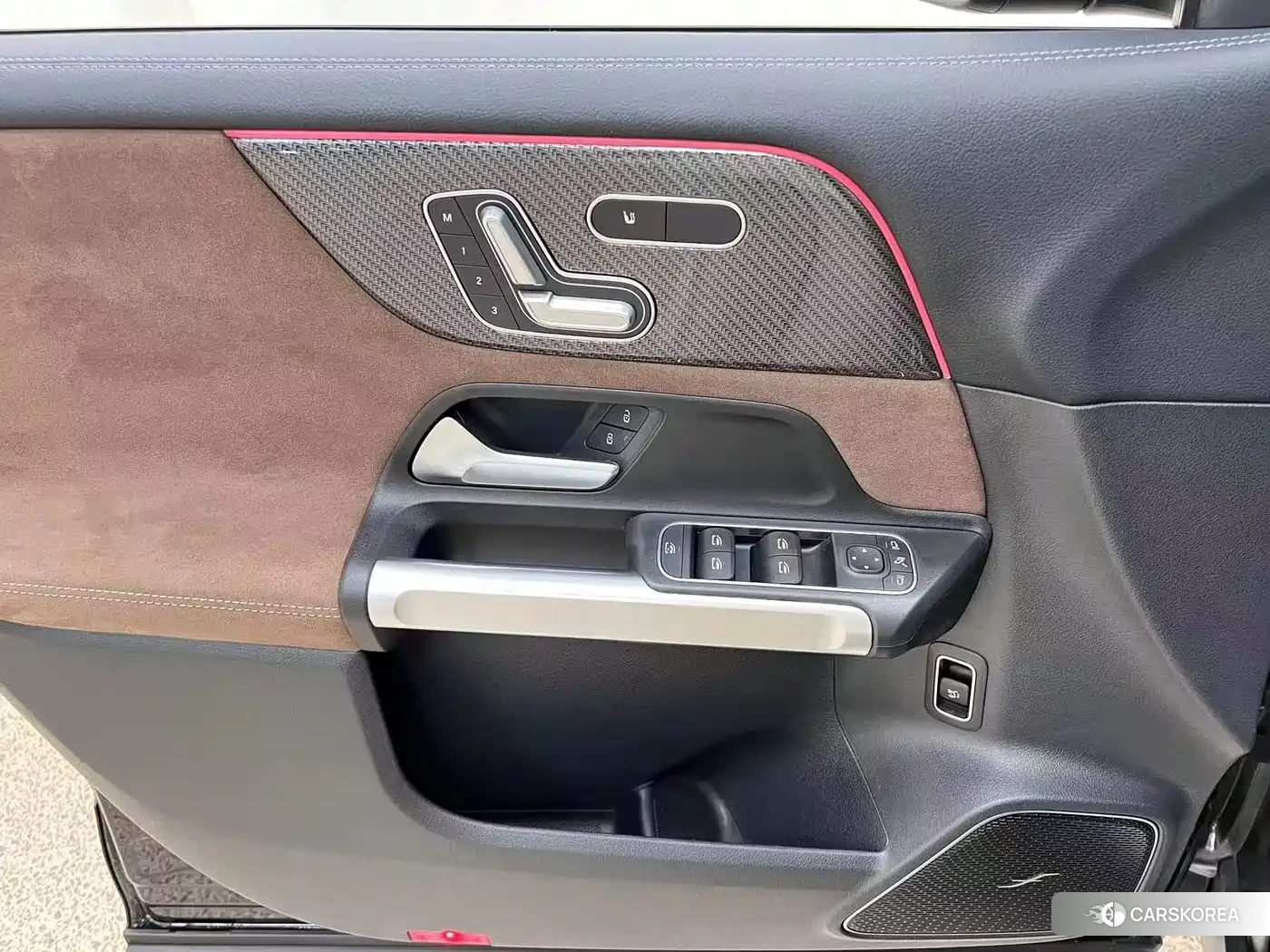 Mercedes-Benz GLB AMG id 4607040 из Китая 19